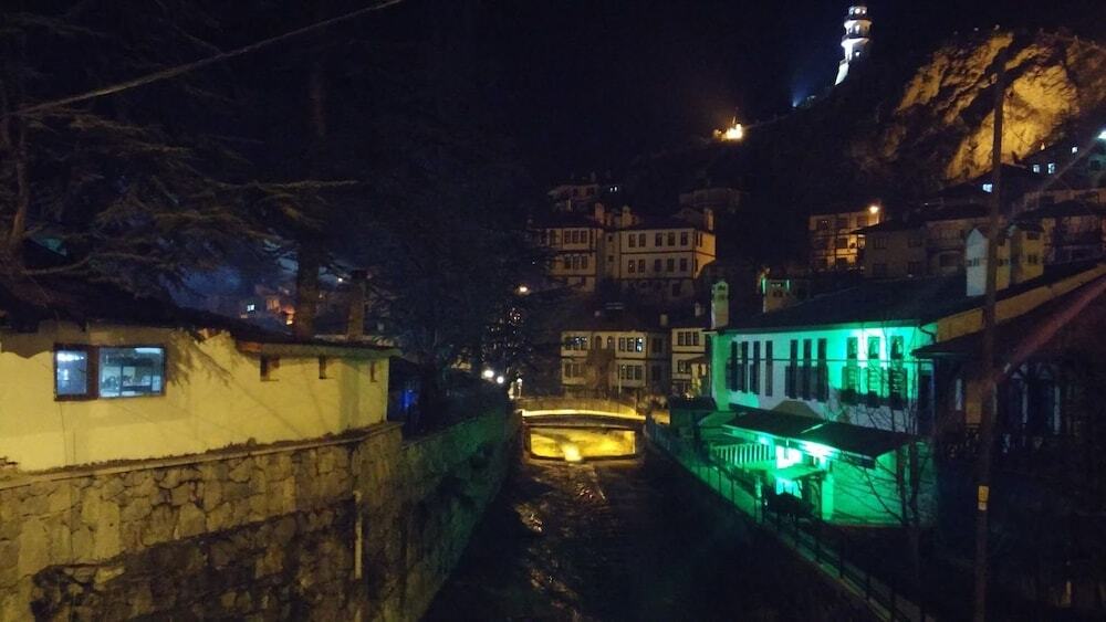 Болу: Muderrisler Evi