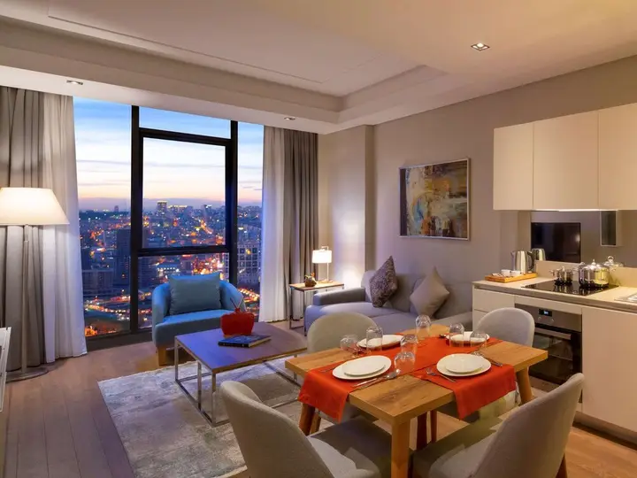 Стамбул: Movenpick Living Istanbul Camlivadi