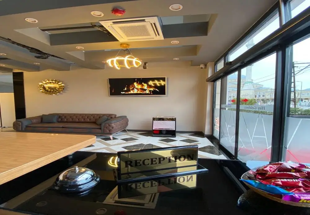 Арнавуткёй: Med Life Hotel