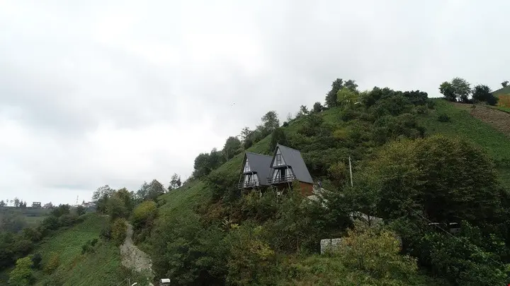 Ардешен: Hayela Bungalov