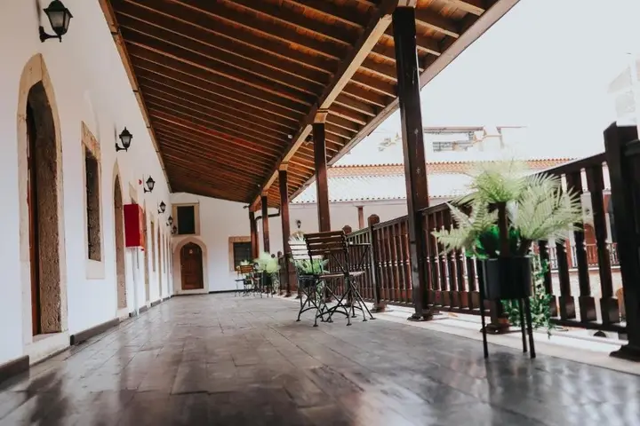 carousel image 1
