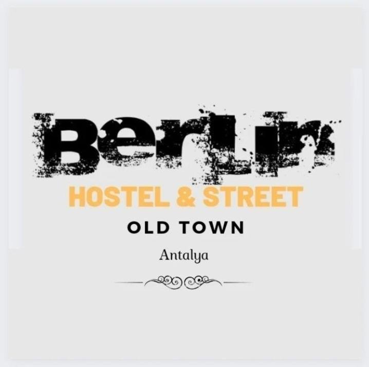 Анталья: Berlin Hostel & Street