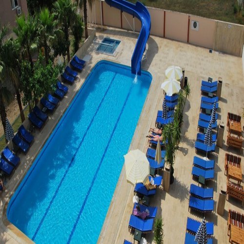 Бельдиби: Castle Park Hotel