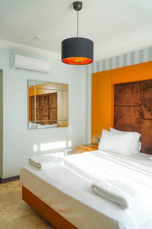 Яликавак: Tangiers Hotel