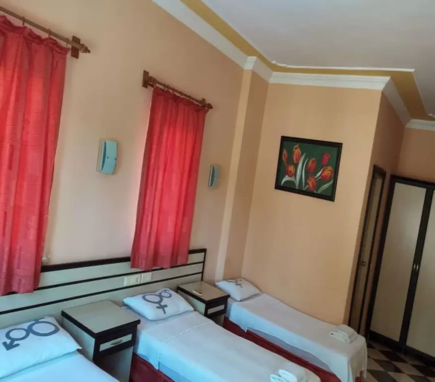 Бельдиби: Santana Hotel