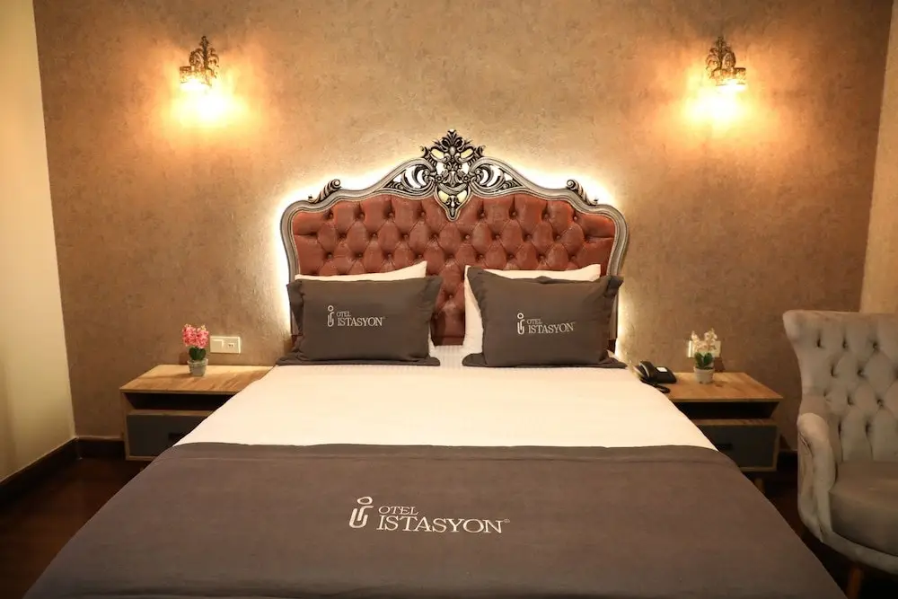 Арнавуткёй: Otel İstasyon