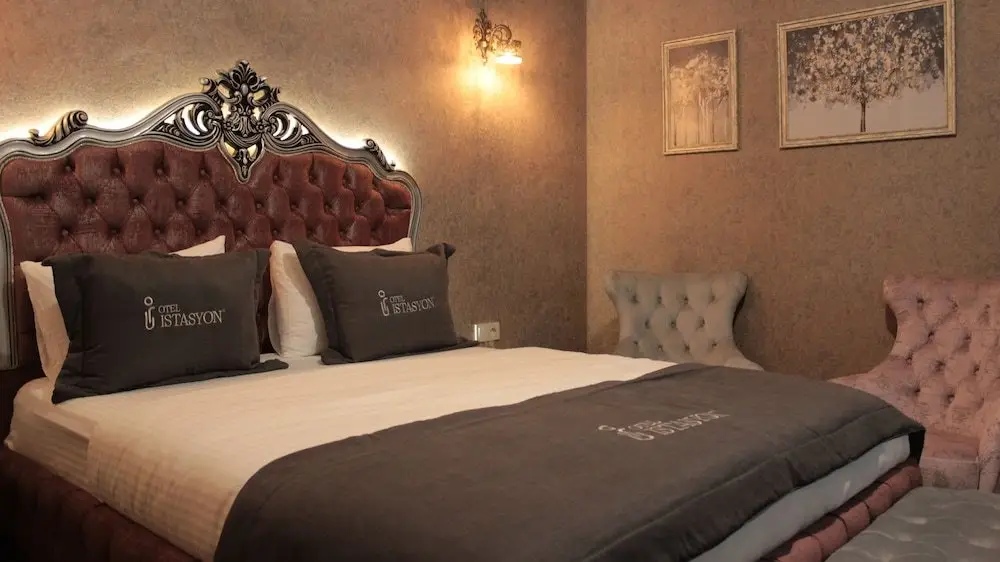 Арнавуткёй: Otel İstasyon