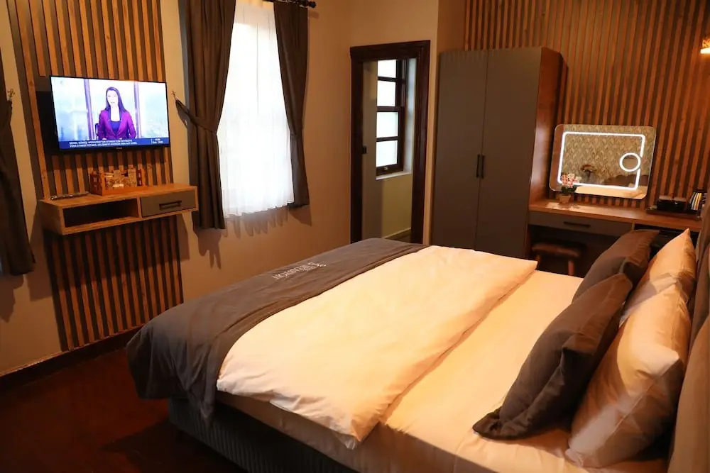 Арнавуткёй: Otel İstasyon