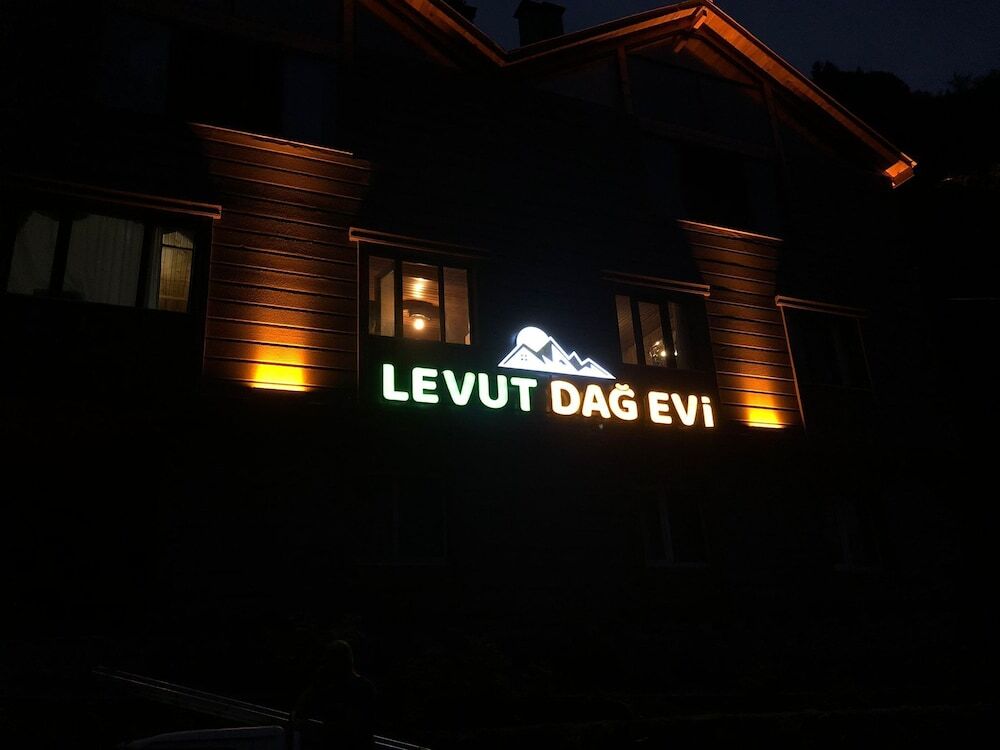 Чамлыхемшин: Levut Dağ Evi