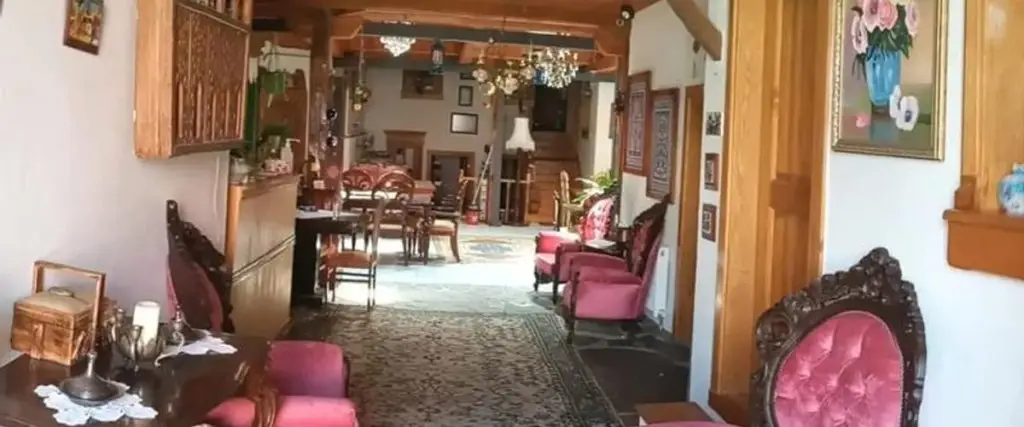 Бурса: Nermin Ablanin Evi