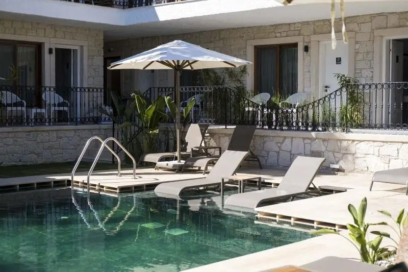 Чешме: Icarus Hotel Alaçatı
