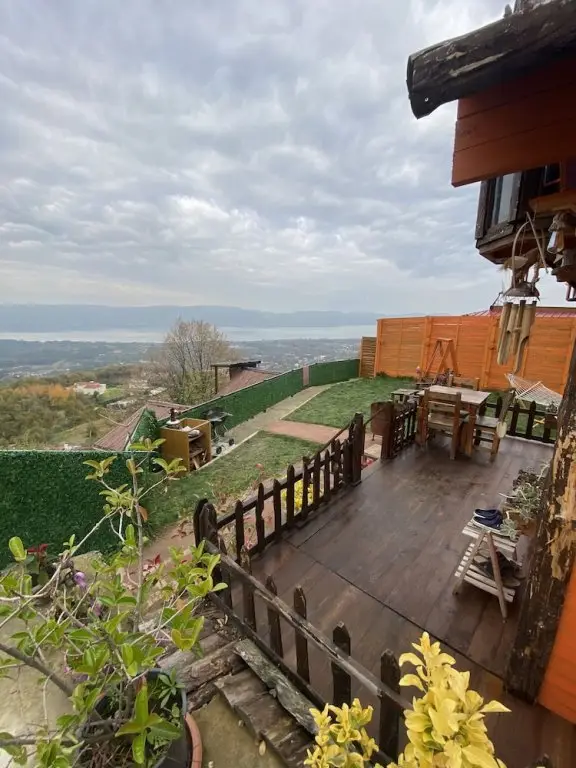 Сакарья: The Hobbit House