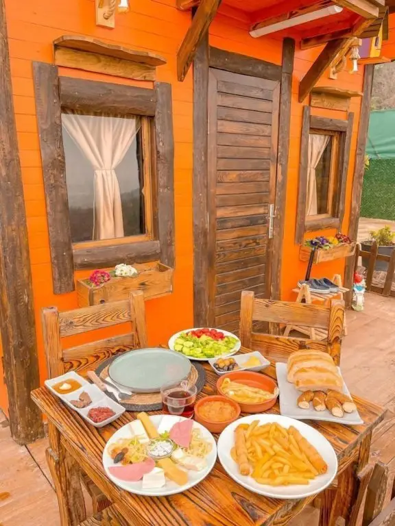 Сакарья: The Hobbit House