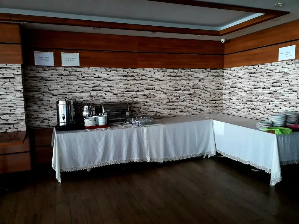 Хопа: Beyaz Saray Hotel