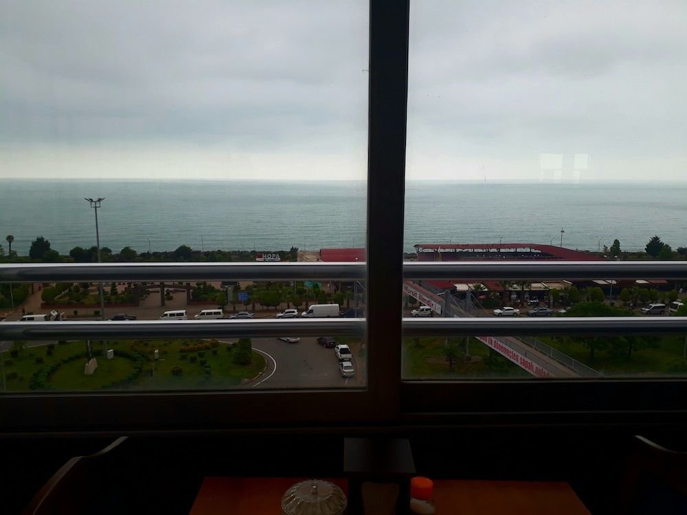 Хопа: Beyaz Saray Hotel