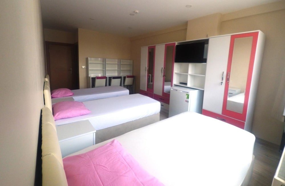 Стамбул: Only Females - Bakirkoy Ladies Hostel