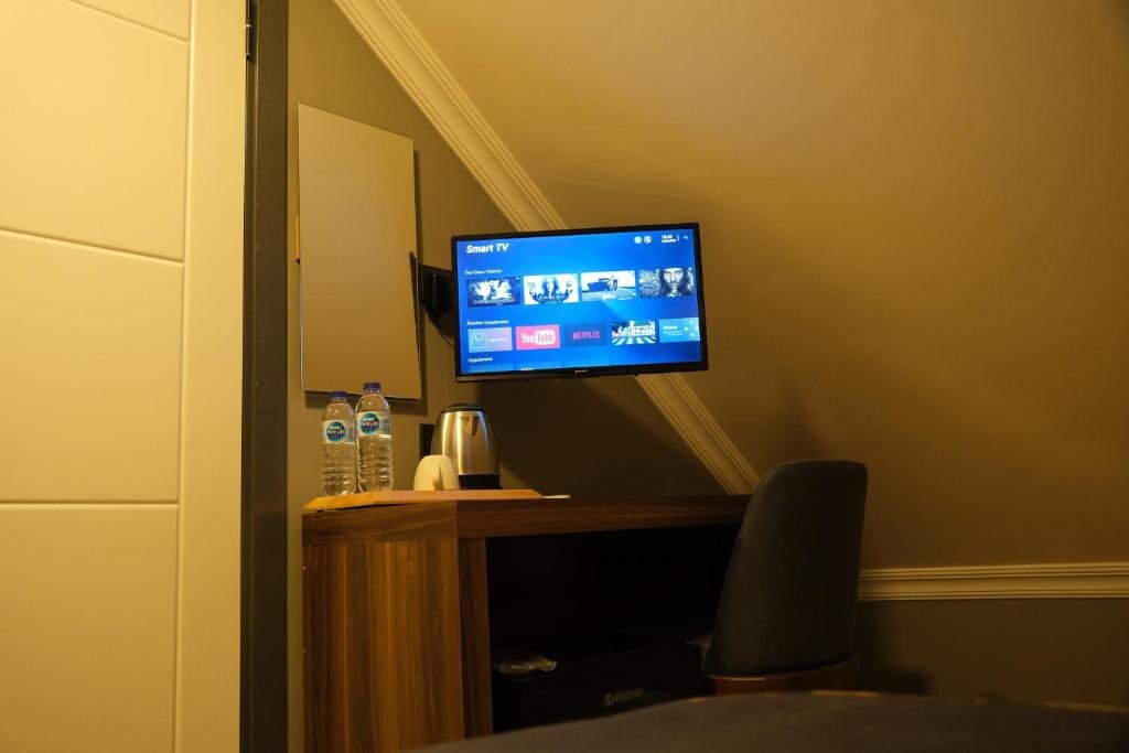Арнавуткёй: The Pearl Airport Hotel