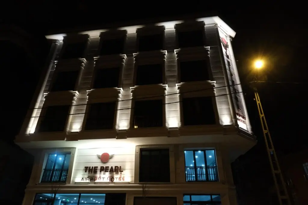 Арнавуткёй: The Pearl Airport Hotel