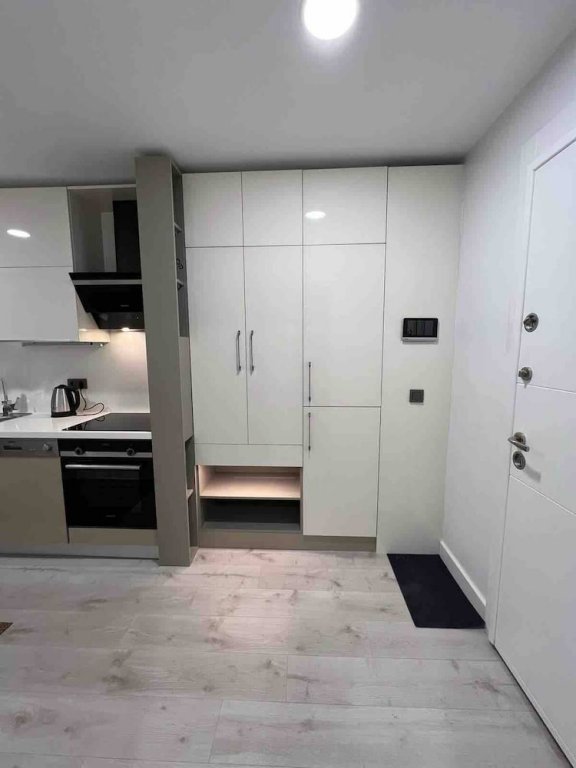 Стамбул: Cozy 11 Unit For Rent In The European Side