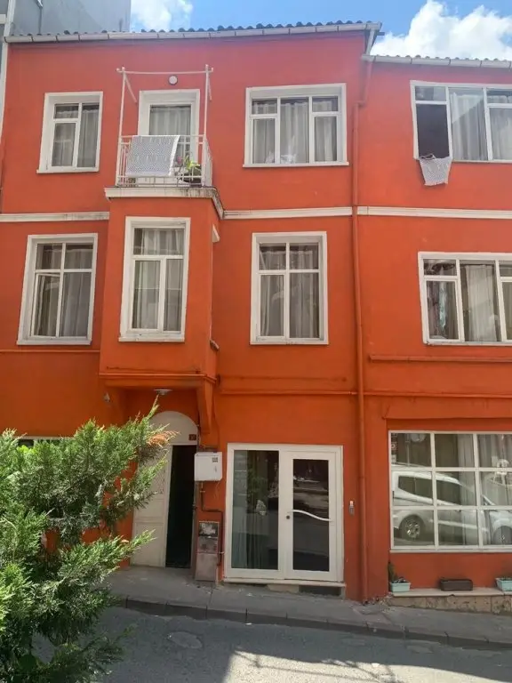 Стамбул: Warm Private Room at  Taksim