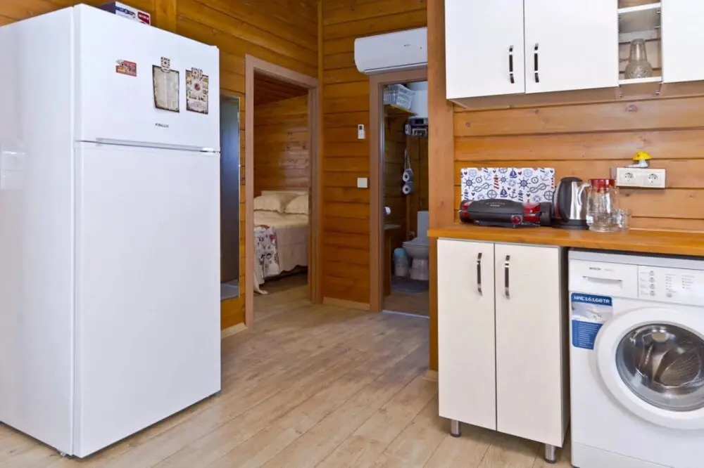 Бодрум: Tiny House With Shared Pool and Balcony in Bodrum