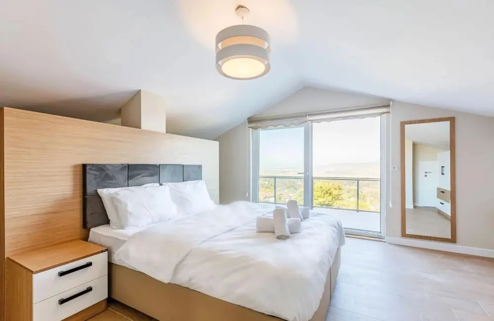 Янык: Spacious Villa With Private Pool and Garden in Kartepe Near Sapanca