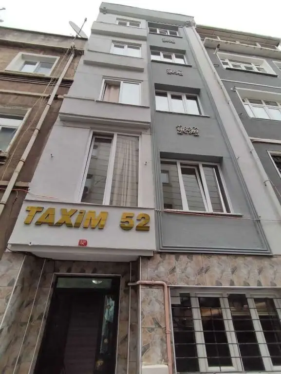 Стамбул: Taksim52