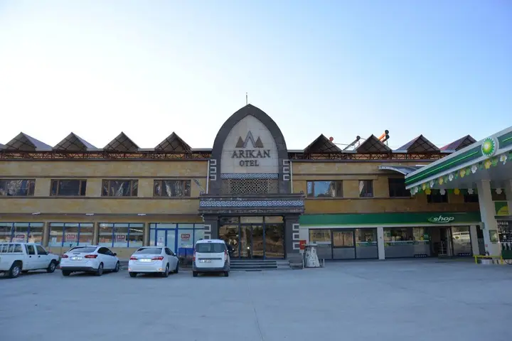 Позанты: Arikan Otel