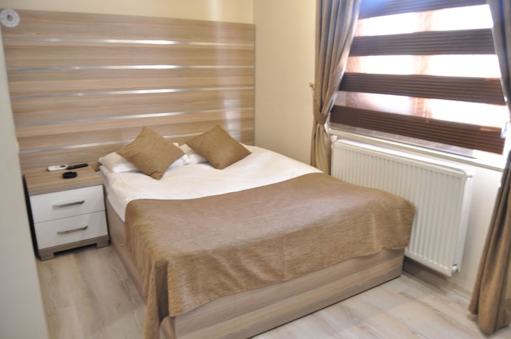 Позанты: Arikan Otel