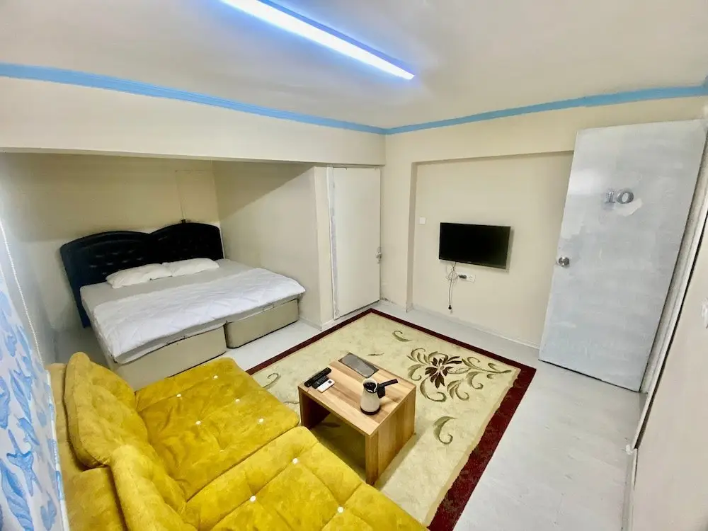 Измир: To Wi̇stom Home Otel