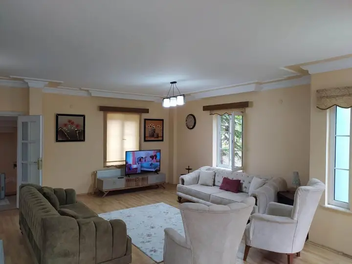 Сакарья: Cozy Home With Pool and Fireplace in Sapanca