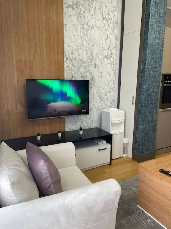 Стамбул: Stylish1 1 Apartment in Batisehir Near Mail of IST