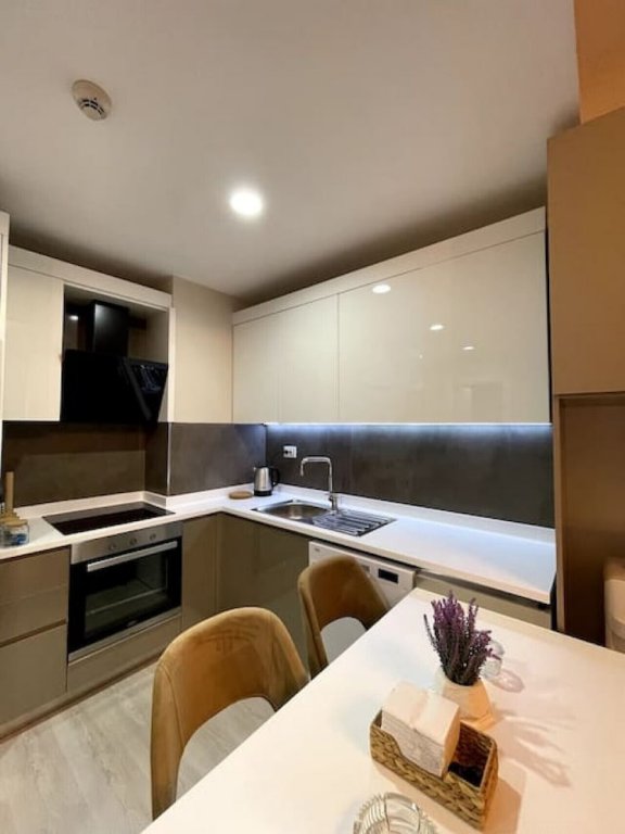 Стамбул: Stylish 1-bedroom Apartment Near Mall of Istanbul