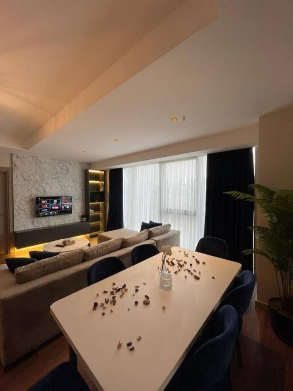 Стамбул: Brand-new 2 1 Luxurious Apartment-near Mall of Istanbul