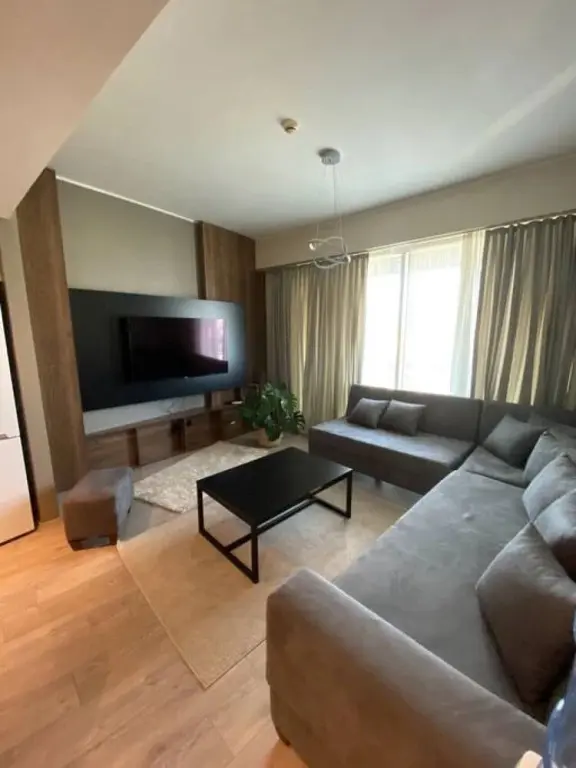 Стамбул: 1 1 Balcony Deluxe Apart - Near Mall of Istanbul