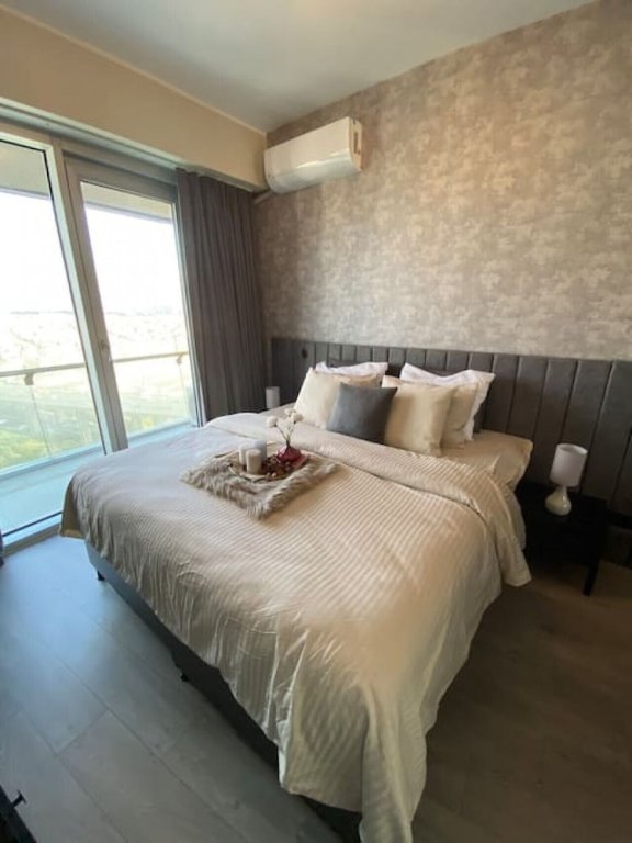 Стамбул: 1 1 Balcony Deluxe Apart - Near Mall of Istanbul