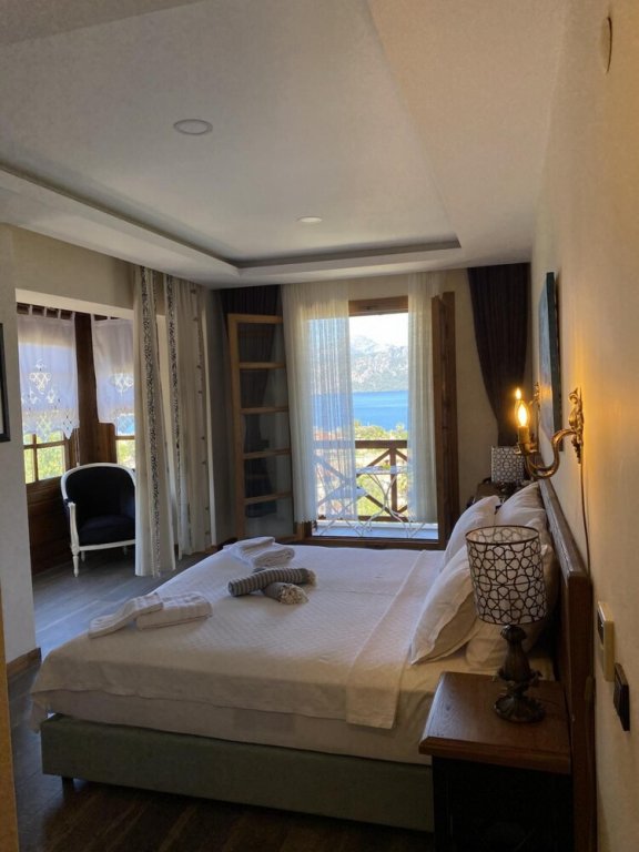 Charming Room With Mesmerizing View in Selimiye — фото 1