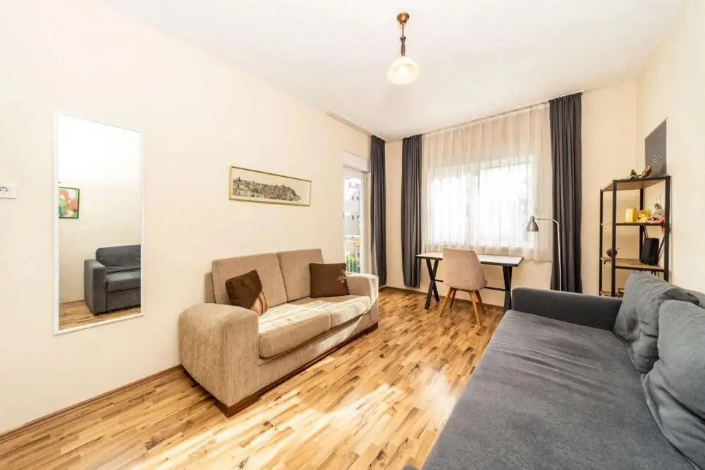 Анталья: Cozy Flat With Central Location in Muratpasa
