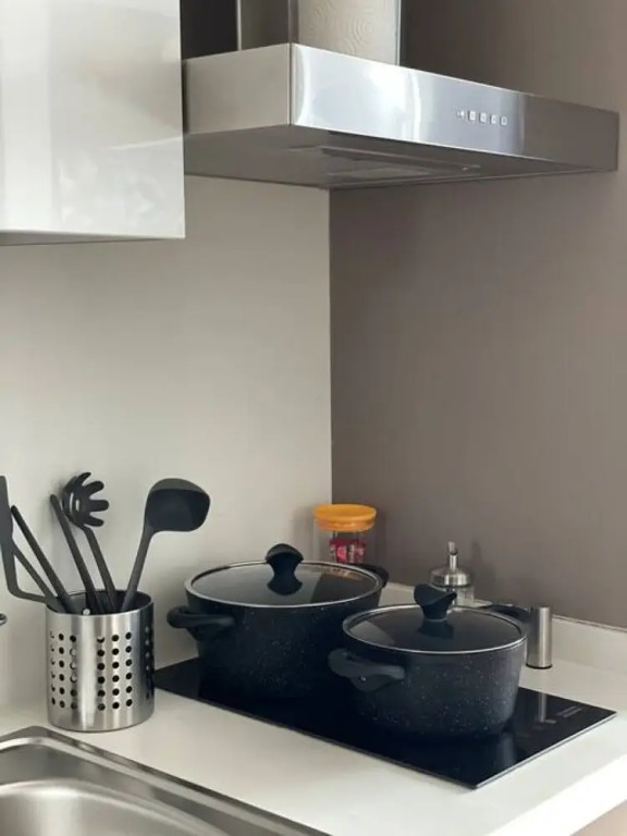 Стамбул: Brand-new Studio Apartment Near Mall of Istanbul