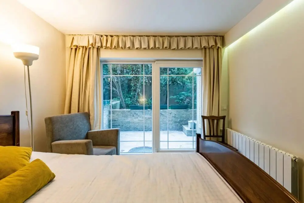 Стамбул: Stylish Flat With Backyard Near Malls in Besiktas