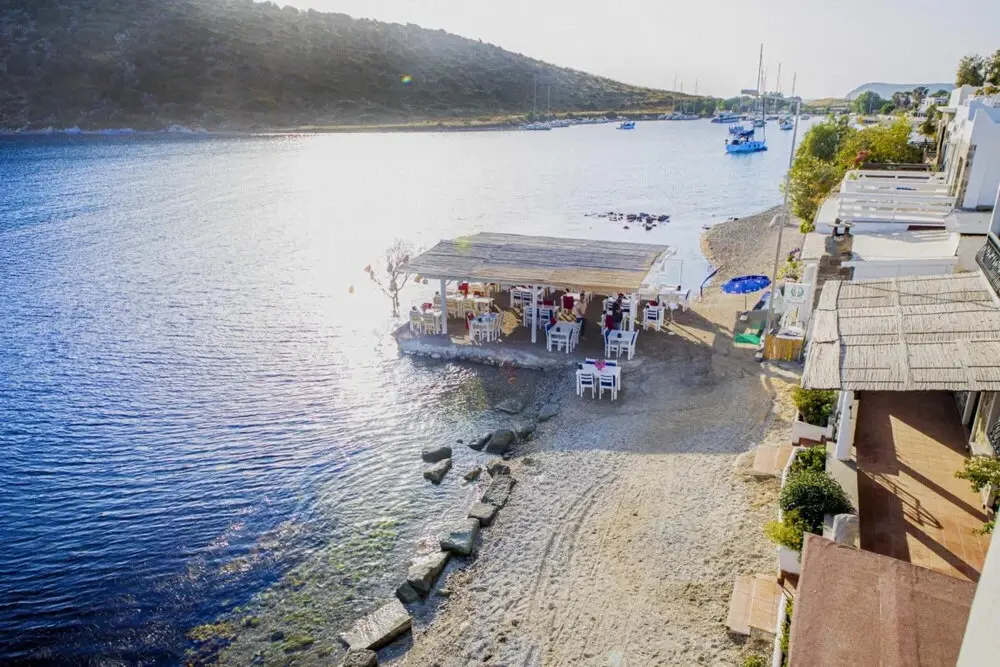 Гюмюшлюк: Seaside House With Refreshing View in Gumusluk