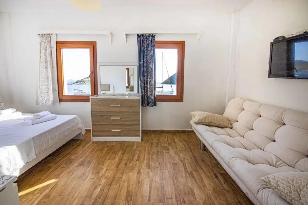 Гюмюшлюк: Seaside House With Refreshing View in Gumusluk