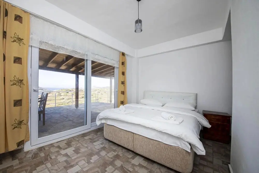 Гюмюшлюк: Peaceful House With Private Beach in Gumusluk