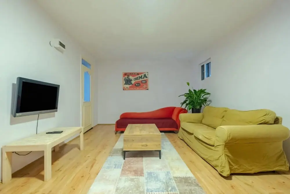 Стамбул: Central Flat 800 m to Metro Station in Sisli