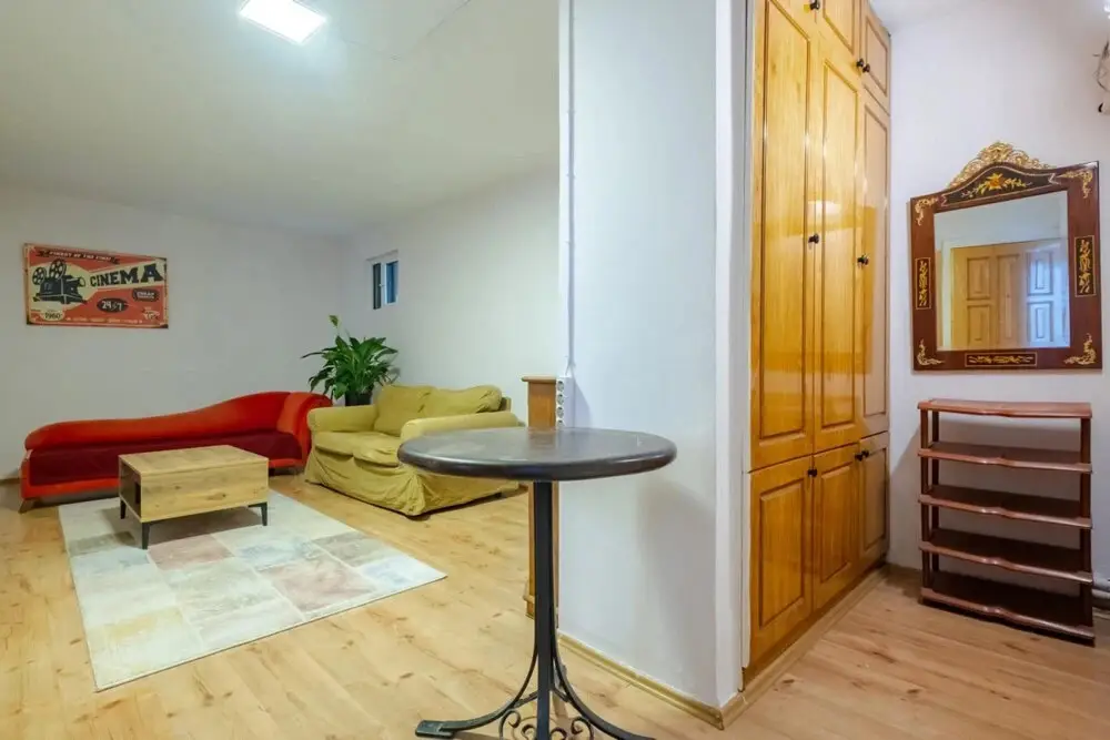 Стамбул: Central Flat 800 m to Metro Station in Sisli