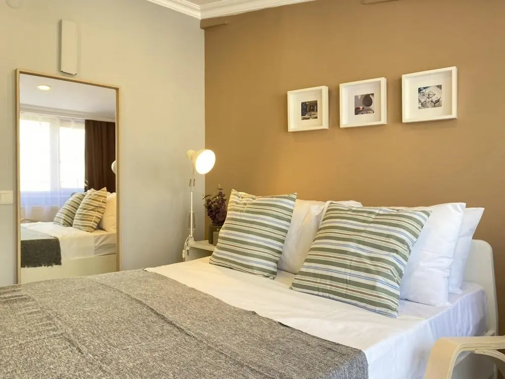 Стамбул: Stylish Duplex With Terrace 650 m to Galata Tower