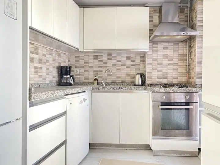 Стамбул: Stylish Duplex With Terrace 650 m to Galata Tower