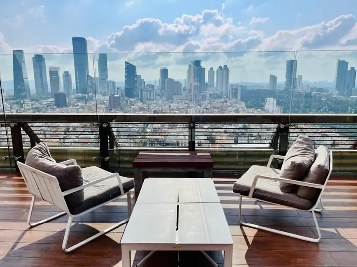 Стамбул: Cozy Loft With Skyline View in Modern Residence