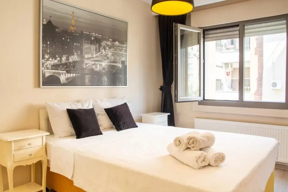 Измир: Pleasant and Central Flat With Balcony in Izmir