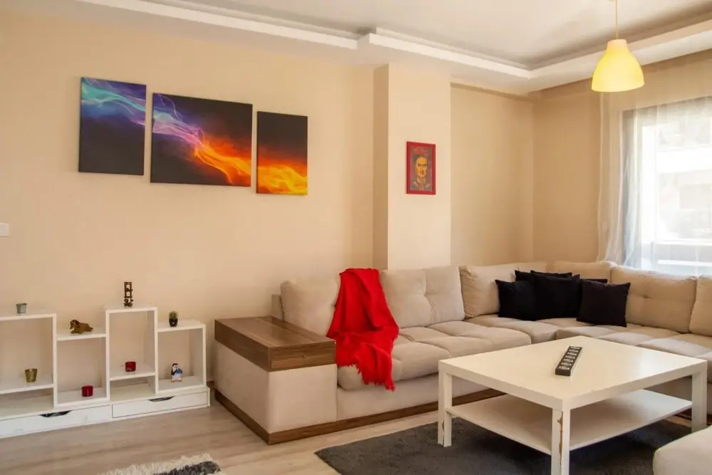 Измир: Pleasant and Central Flat With Balcony in Izmir